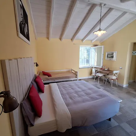 Bed & Breakfast Casale Diletta Castiadas