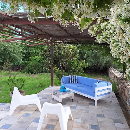 Casale Diletta Bed & Breakfast Castiadas