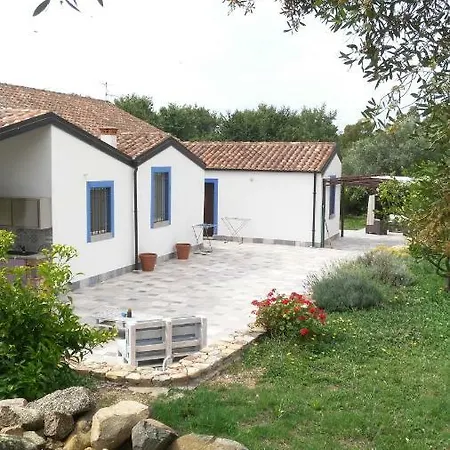 Casale Diletta Castiadas