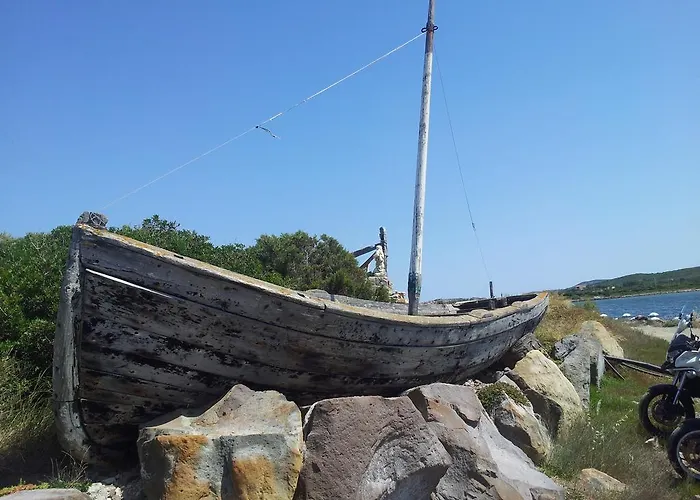 Bed and Breakfast Casale Diletta Castiadas